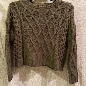 Charlotte Russe Crop Sweater - Olive